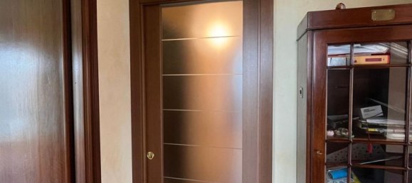 Apartamento de 4 habitaciónes en Vercelli, Italy No. 213681 14