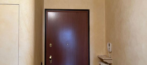 Apartamento de 4 habitaciónes en Vercelli, Italy No. 213681 2