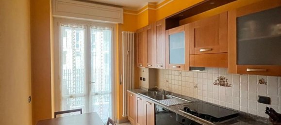 Apartamento de 4 habitaciónes en Vercelli, Italy No. 213681 8