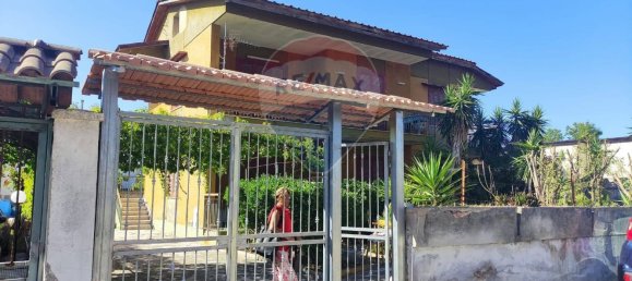 6 bedrooms House in Castel Volturno, Italy No. 322452 2