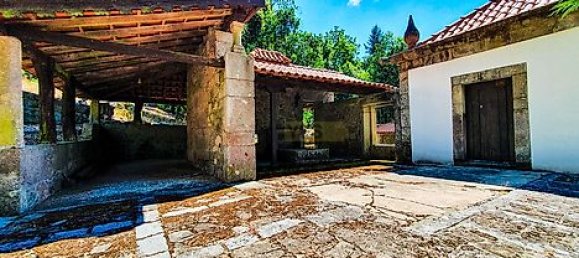 5 bedrooms House in Braga, Portugal No. 9985 15