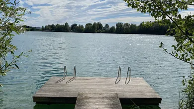 2غرفة شقة في Fels am Wagram, Austria رقم 256062