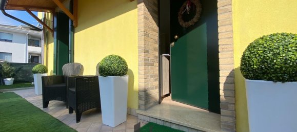 3 rooms Apartment in Salgareda, Italy No. 34245 6