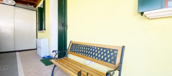 3 rooms Apartment in Salgareda, Italy No. 34245 31