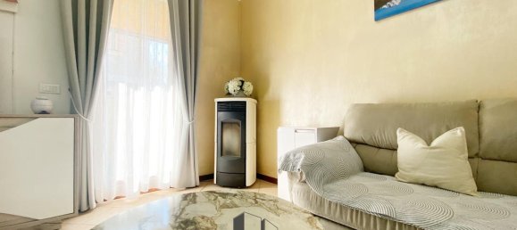 3 rooms Apartment in Salgareda, Italy No. 34245 16