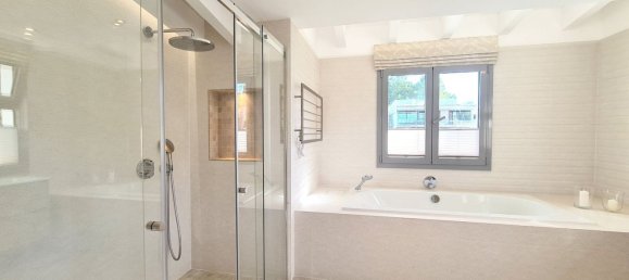 4 bedrooms Villa in Nova Santa Ponsa, Spain No. 155323 4