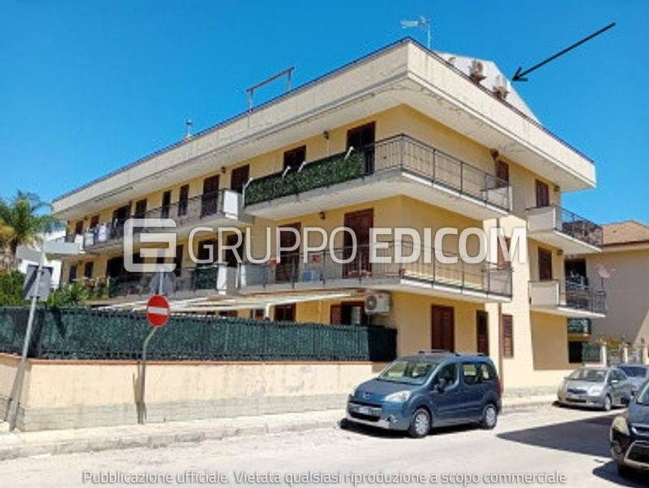 3 rooms Apartment in Floridia, Italy No. 43397