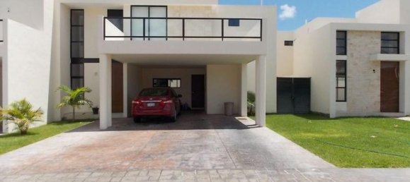 3 bedrooms House in Merida, Mexico No. 161737 2