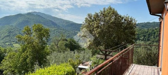 3 Schlafzimmer Villa in Bellegra, Italy, Nr. 161985 2