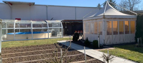 9 rooms House in Tuttlingen, Germany No. 48094 2