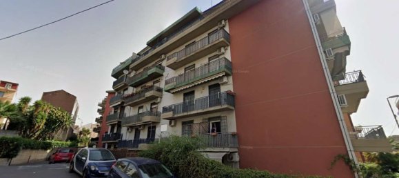 4 rooms Apartment in Catania, Italy No. 48698 11