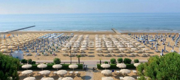Studio in Jesolo, Italy No. 227069 11