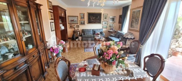 3 bedrooms Apartment in Rome, Italy No. 305768 8