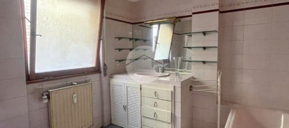 2 bedrooms Apartment in Rome, Italy No. 54003 11