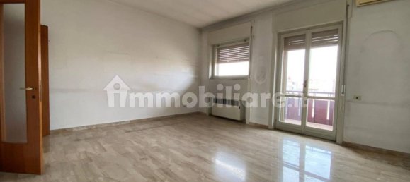 2 غرف نوم شقة في San Donato Milanese, Italy رقم 17578 2