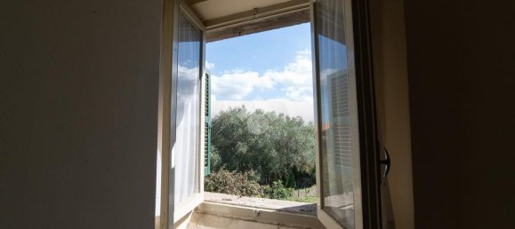 3 rooms Apartment in Vitorchiano, Italy No. 157605 2