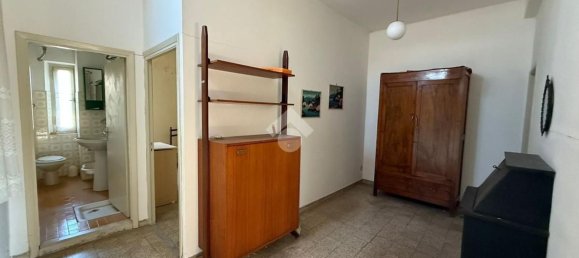 3 rooms Apartment in Vitorchiano, Italy No. 157605 10