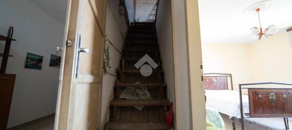 3 rooms Apartment in Vitorchiano, Italy No. 157605 5