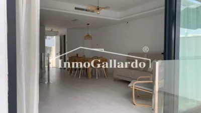 Casa de 4 dormitorios en Rincón de la Victoria, Spain No. 208064