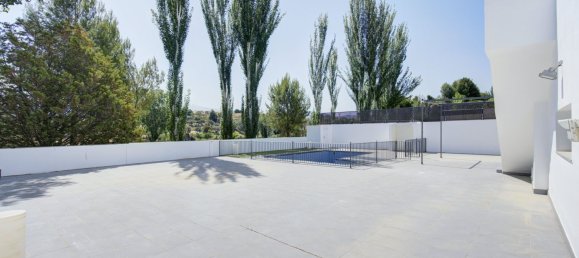 5 bedrooms House in Las Gabias, Spain No. 150291 20