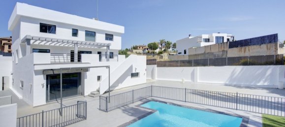 5 bedrooms House in Las Gabias, Spain No. 150291 2