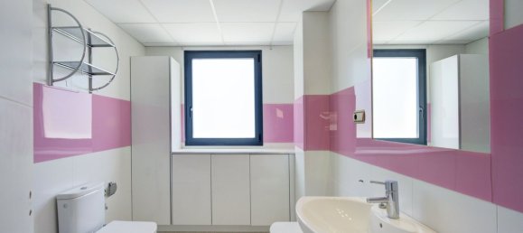 5 bedrooms House in Las Gabias, Spain No. 150291 28