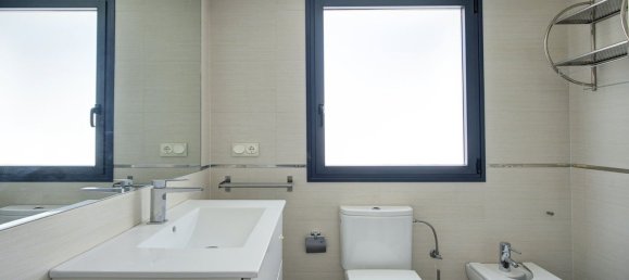 5 bedrooms House in Las Gabias, Spain No. 150291 13