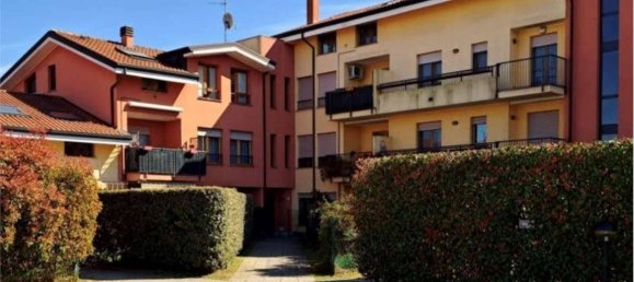 1 chambre Appartement à Abbiategrasso, Italy No. 285573 5
