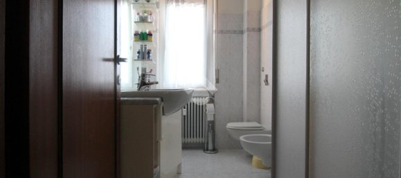 3-salle Appartement à Rescaldina, Italy No. 5701 15