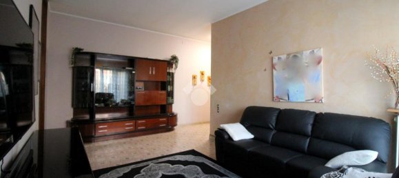 3-salle Appartement à Rescaldina, Italy No. 5701 5