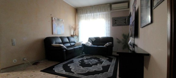 3-salle Appartement à Rescaldina, Italy No. 5701 4