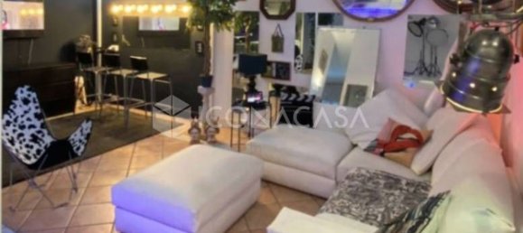 2 rooms Apartment in Milan, Italy No. 318538 8