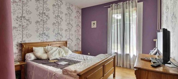 6 bedrooms House in Montbouy, France No. 265611 7