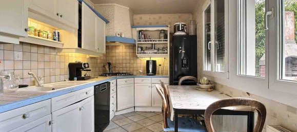 6 bedrooms House in Montbouy, France No. 265611 5