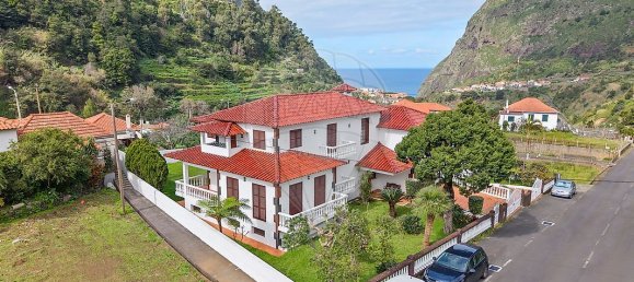 4 Schlafzimmer Haus in Camara de Lobos, Portugal, Nr. 24868 30