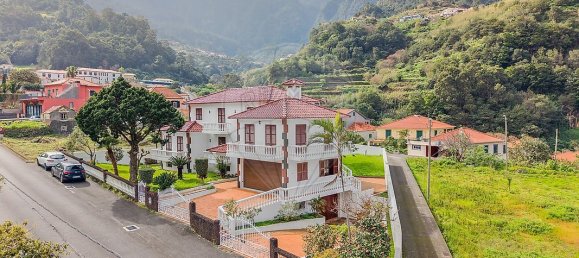 4 Schlafzimmer Haus in Camara de Lobos, Portugal, Nr. 24868 28