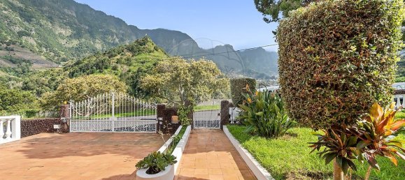 4 Schlafzimmer Haus in Camara de Lobos, Portugal, Nr. 24868 2