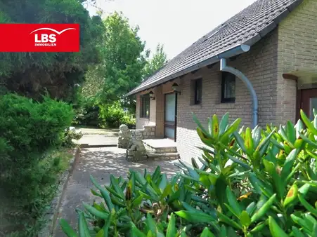 4 rooms House in Wolfsburg, Germany No. 305947