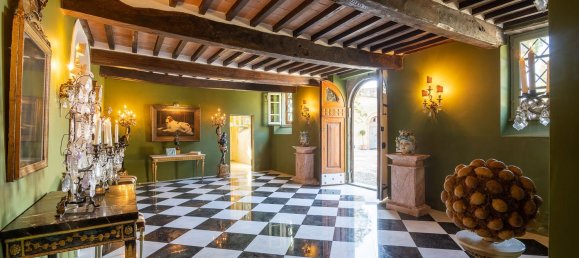 35 rooms Villa in Cortona, Italy No. 44557 43