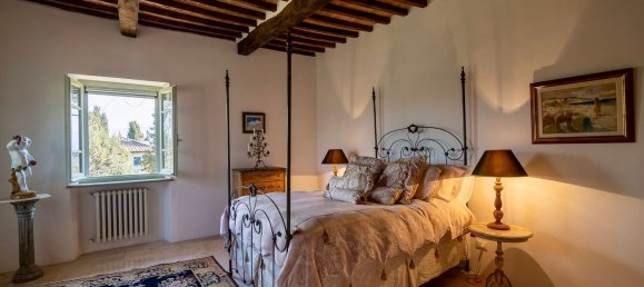 35 rooms Villa in Cortona, Italy No. 44557 20