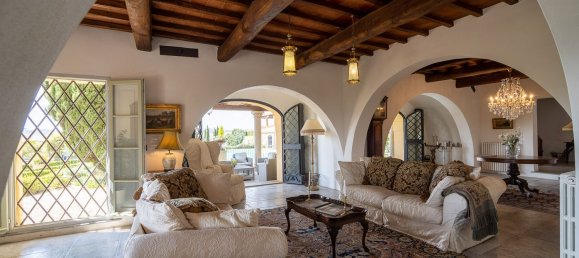 35 rooms Villa in Cortona, Italy No. 44557 30