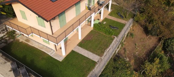 2 chambres Appartement à Argegno, Italy No. 57460 2