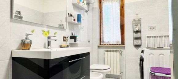 3 rooms Apartment in Rome, Italy No. 27820 22