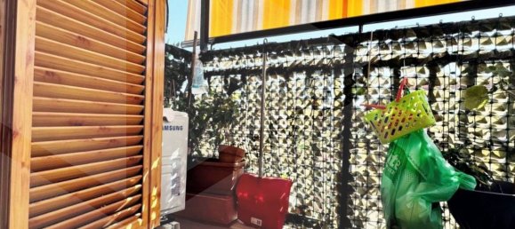 3 rooms Apartment in Rome, Italy No. 27820 10