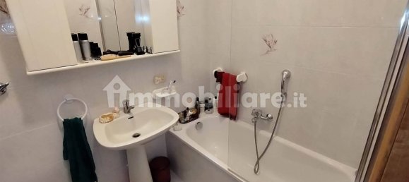 4 bedrooms Villa in Biella, Italy No. 290308 8