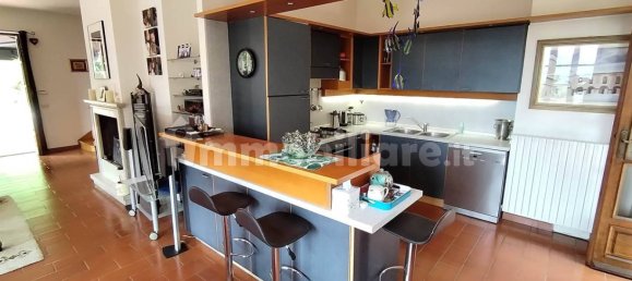 4 bedrooms Villa in Biella, Italy No. 290308 2
