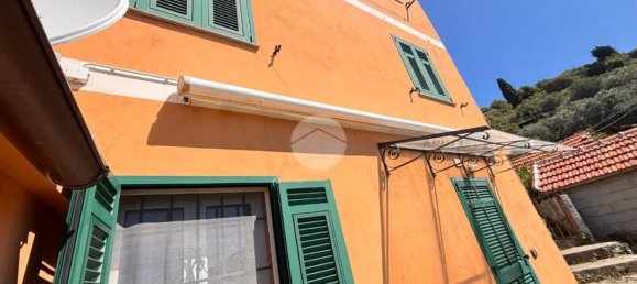 4-Zimmer Haus in Genoa, Italy, Nr. 278121 6