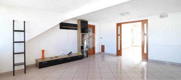 Oficina en San Benedetto del Tronto, Italy 130 m² No. 88227 7