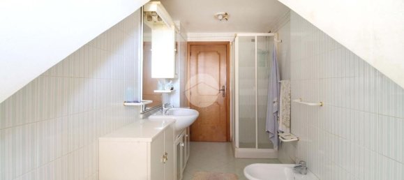 Oficina en San Benedetto del Tronto, Italy 130 m² No. 88227 4