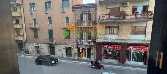 Офис 148м² в Кампобассо, Италия № 144441 10